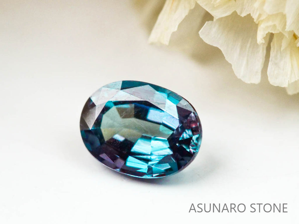 アレキサンドライト　オーバルカット　 ブラジル産　0.18ct【221026-1231】