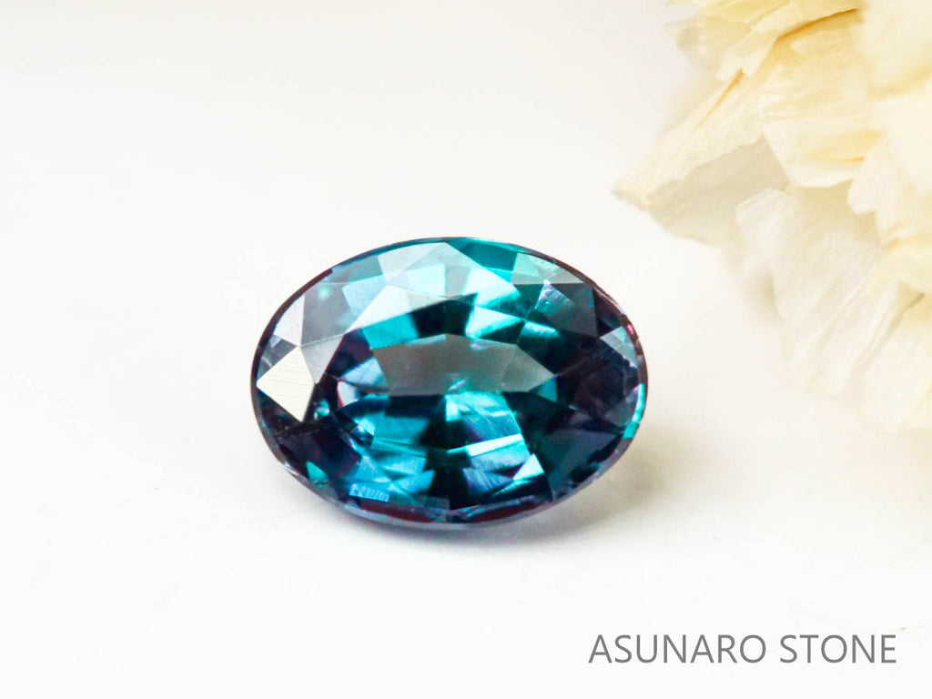 アレキサンドライト　オーバルカット　 ブラジル産　0.29ct【221026-1233】