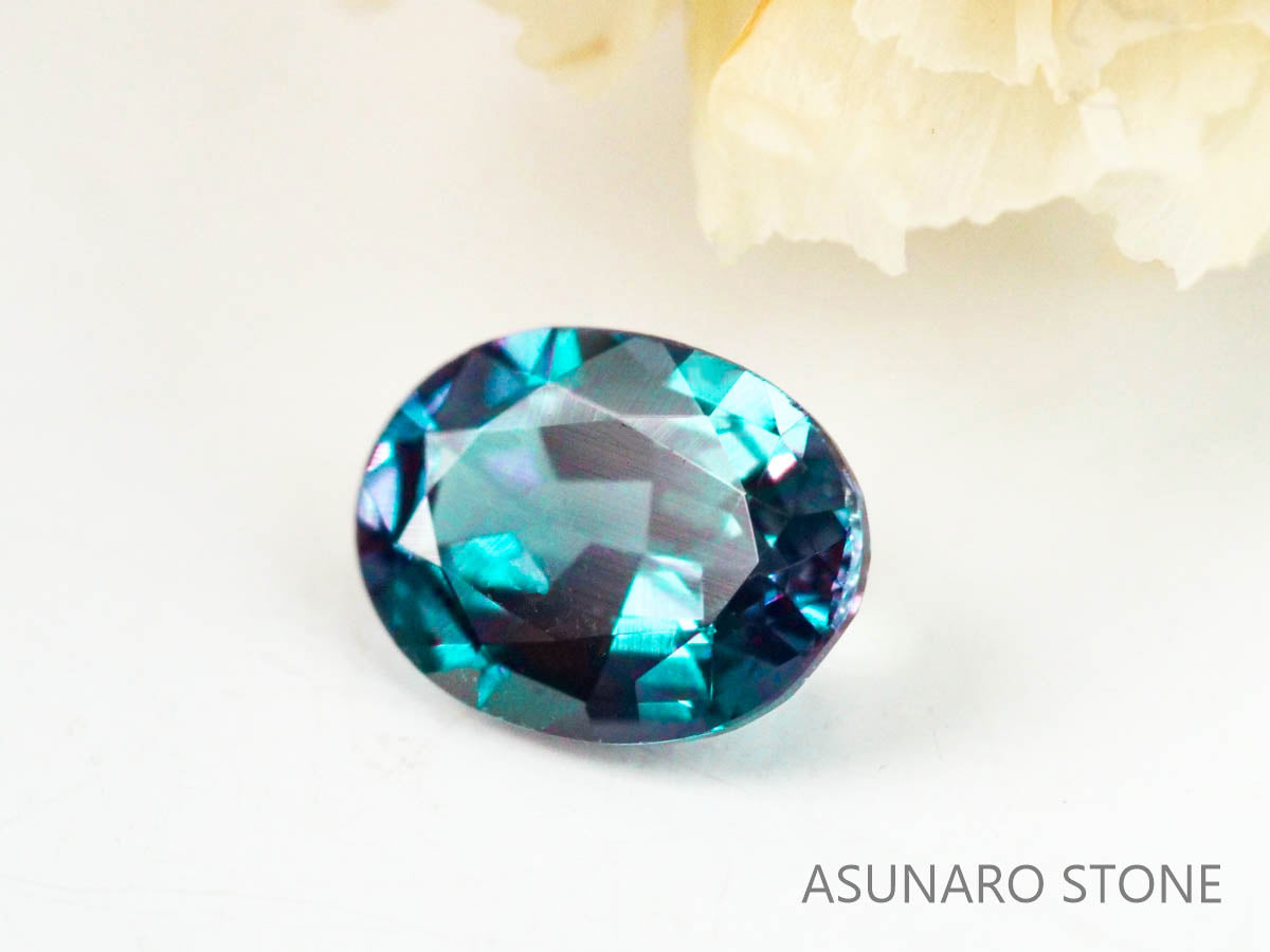 アレキサンドライト　オーバルカット　 ブラジル産　0.18ct【221026-1234】