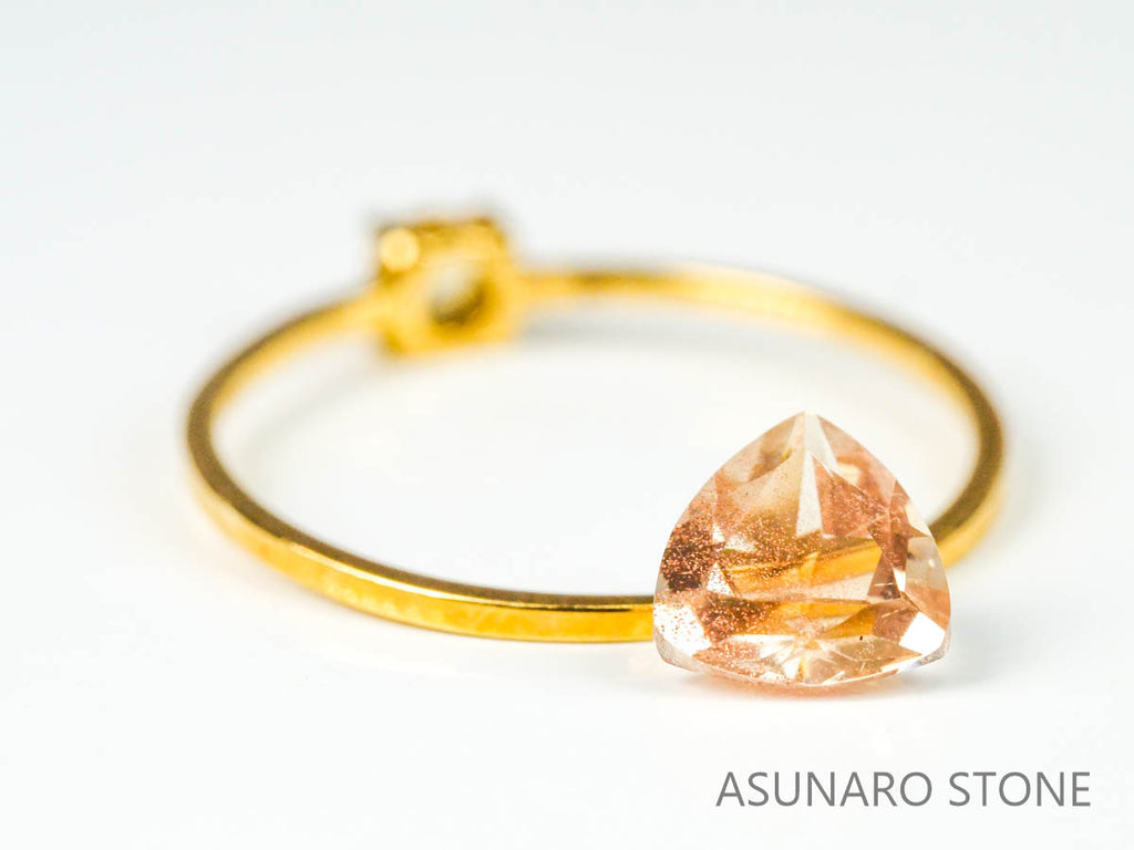 オレゴンサンストーン トリリアントカット アメリカ産 0.76ct【221130-1236】