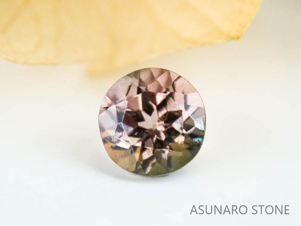 バイカラートルマリン　ラウンドカット　ブラジル産　　0.65ct【221214-1245】