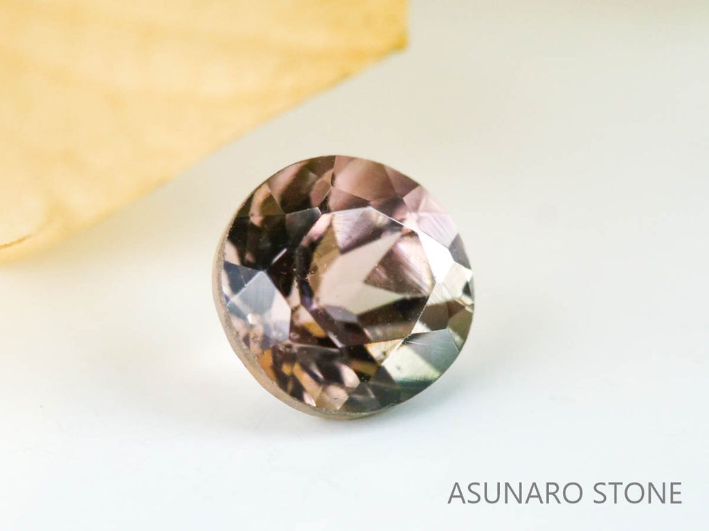 バイカラートルマリン　ラウンドカット　ブラジル産　　0.65ct【221214-1245】