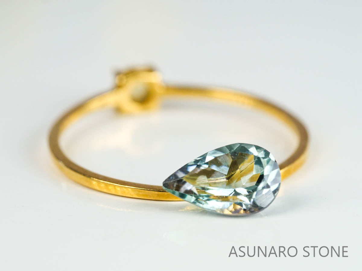 バイカラートルマリン　ペアシェイプ　ブラジル産　　0.75ct【221214-1247】