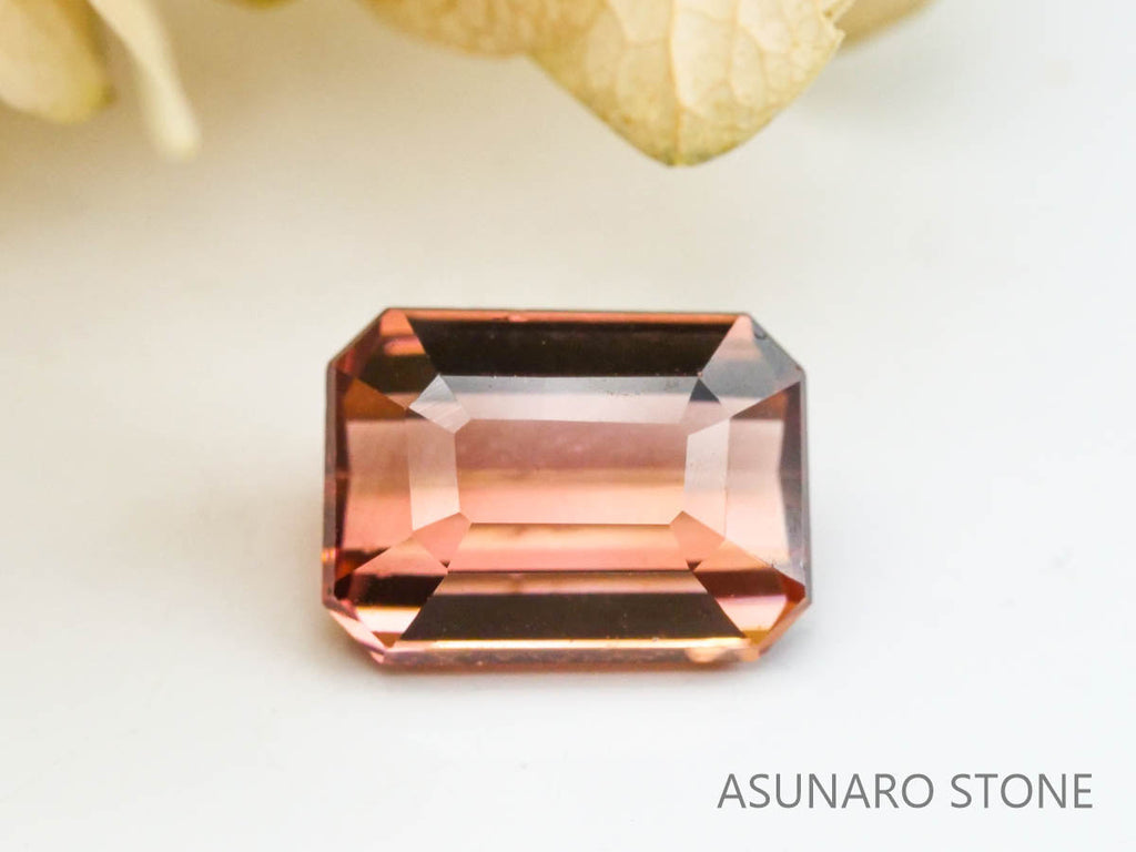 オレンジピンクトルマリン　エメラルドカット　ルワンダ産　　1.96ct【221214-1253】