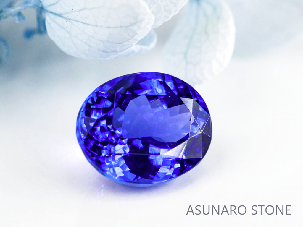 タンザナイト  オーバルカット　タンザニア産　　4.24ct【221203-237】