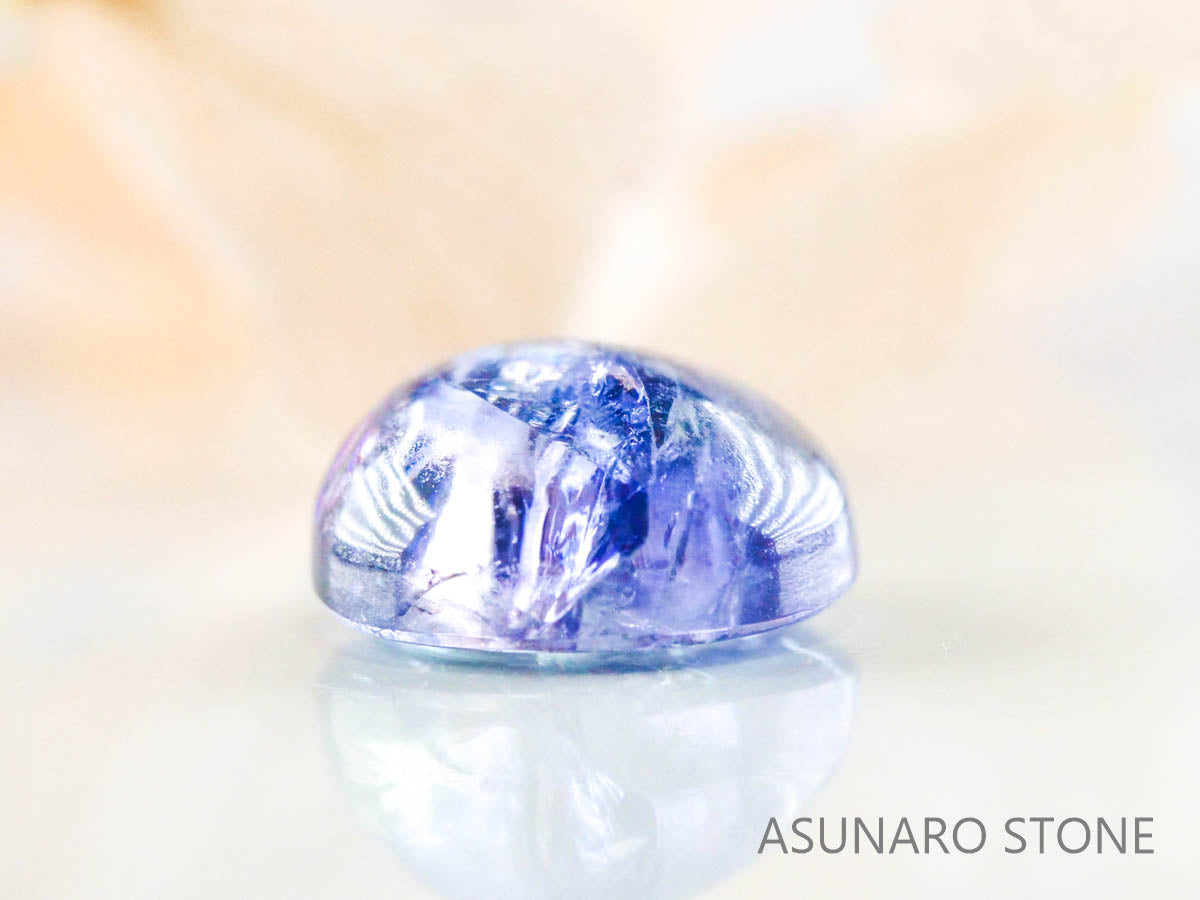 バイカラーゾイサイト（タンザナイト）  カボション　タンザニア産　　1.77ct【221130-1272】