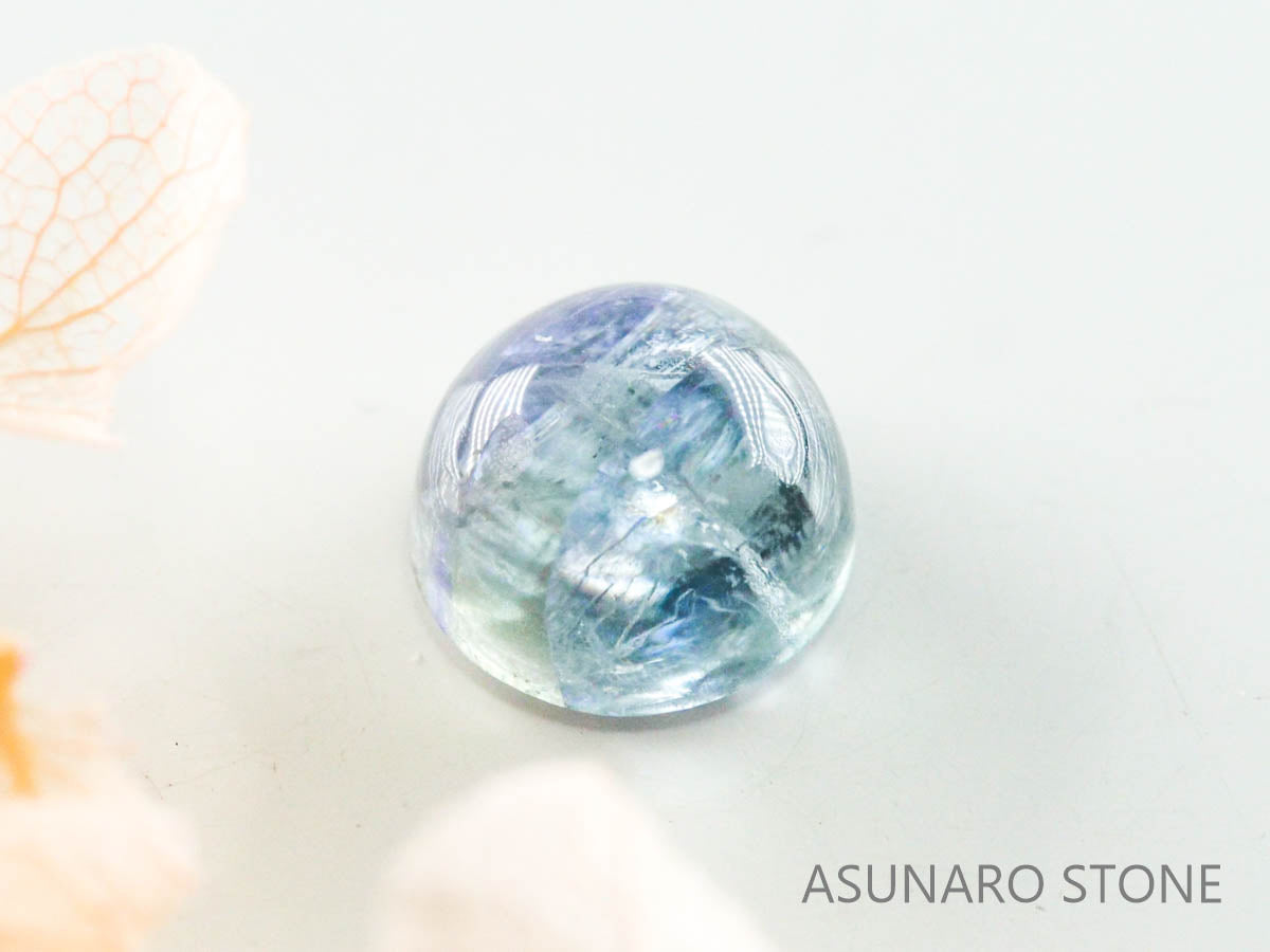 バイカラーゾイサイト（タンザナイト）  カボション　タンザニア産　　2.02ct【221130-1274】