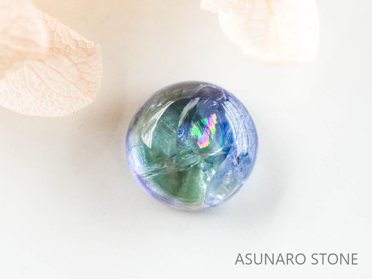 バイカラーゾイサイト（タンザナイト）  カボション　タンザニア産　　1.64ct【221130-1276】