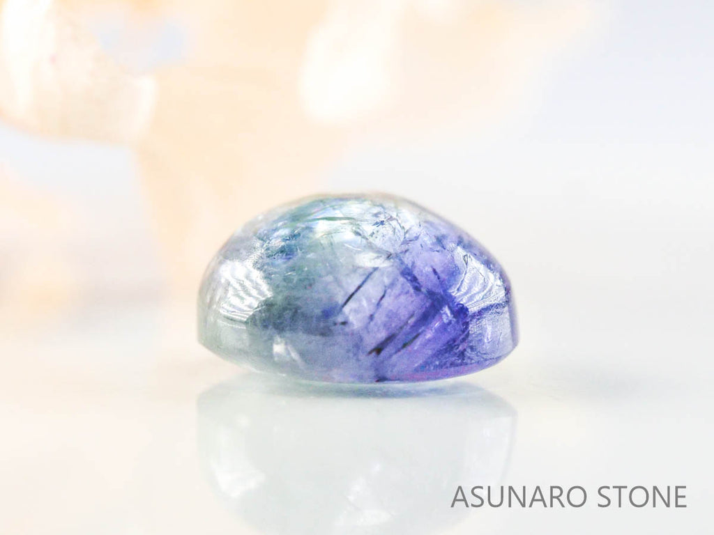 バイカラーゾイサイト（タンザナイト）  カボション　タンザニア産　　3.66ct【221130-1277】