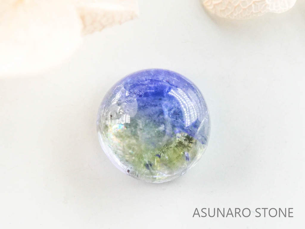 バイカラーゾイサイト（タンザナイト）  カボション　タンザニア産　　1.76ct【221130-1280】