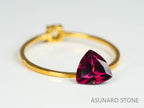 グレープガーネット ブラジル産  トリリアントカット　 0.98ct【221206-1302】