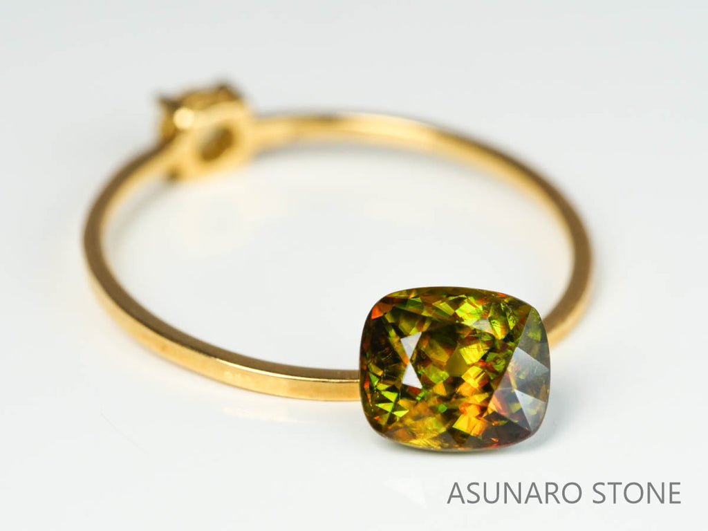 カラーチェンジスフェーン　クッションカット　パキスタン産　1.19ct　【221216-1309】