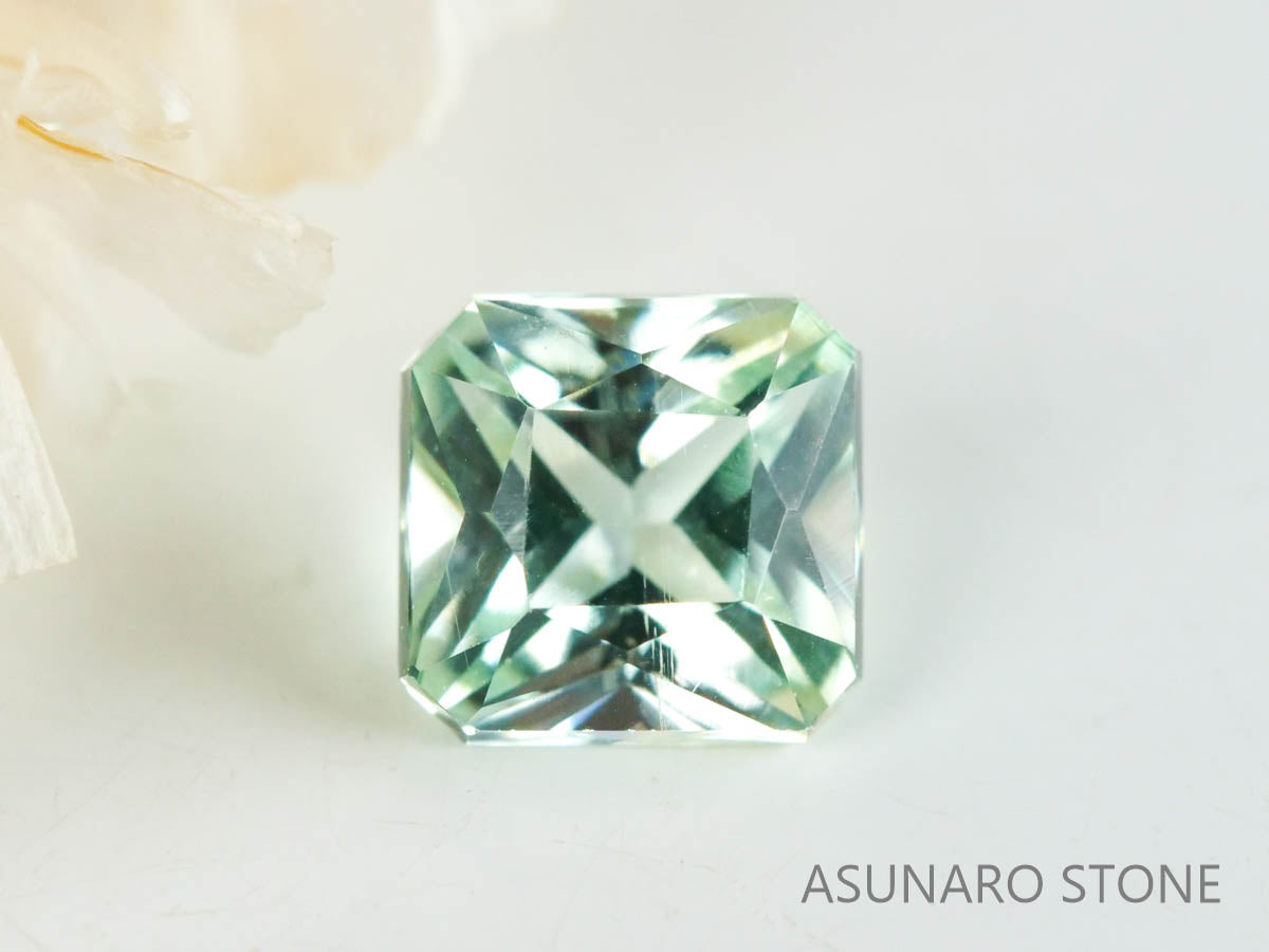 コーネルピン　アッシャーカット　タンザニア産   0.34ct【230116-1320】