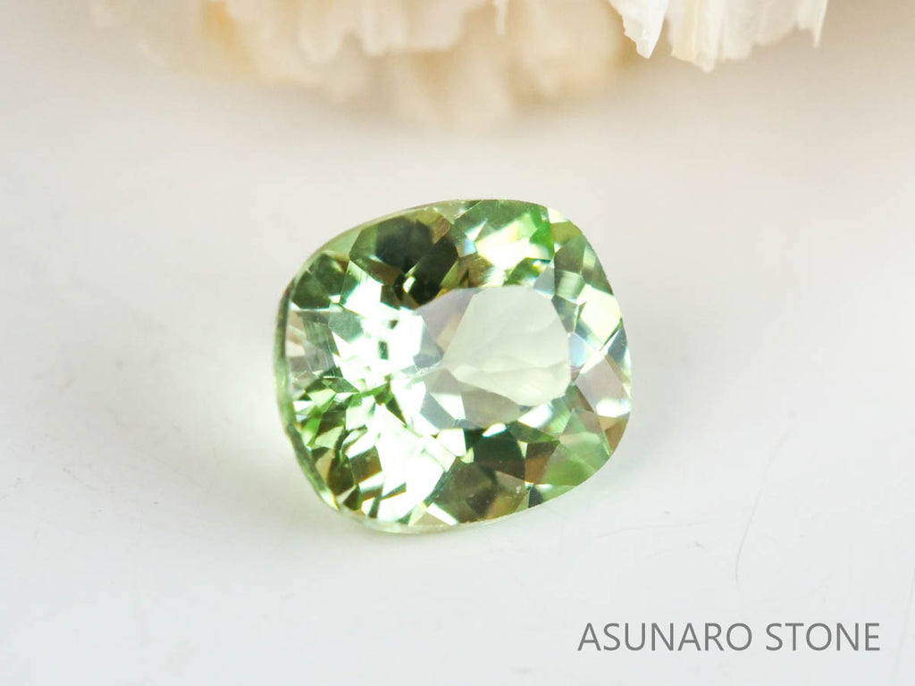 コーネルピン　クッションカット　タンザニア産   0.35ct【230116-1322】