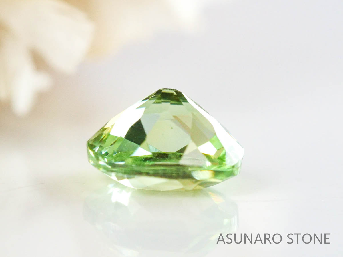 コーネルピン　クッションカット　タンザニア産   0.35ct【230116-1322】