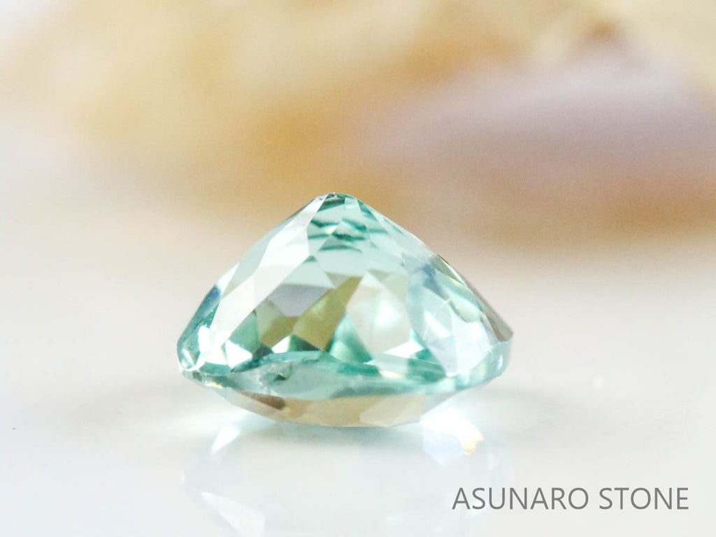 コーネルピン　クッションカット　タンザニア産   0.31ct【230116-1325】