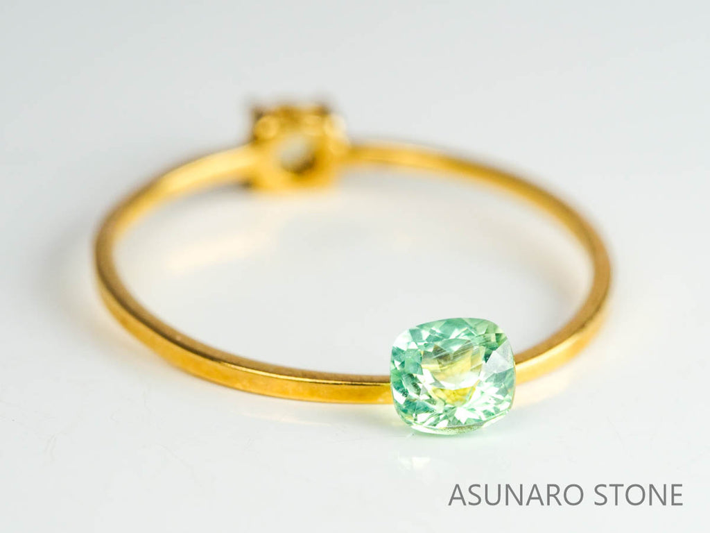 コーネルピン　クッションカット　タンザニア産   0.37ct【230116-1326】