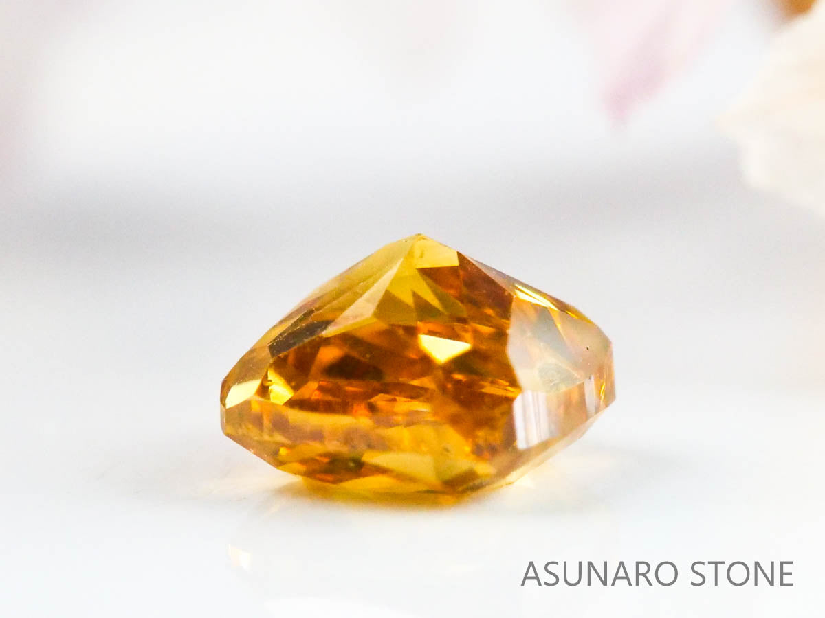 オレンジダイヤモンド 　クッションカット　0.18ct【230125-1329】