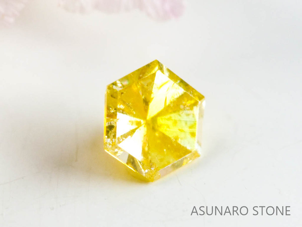 イエローダイヤモンド 　ヘキサゴンカット　0.14ct【230125-1330】