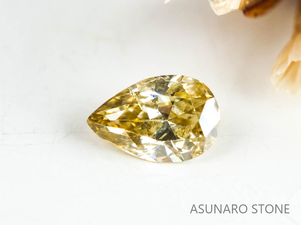 シャンパンカラーダイヤモンド 　ペアシェイプ　0.12ct【230125-1336】