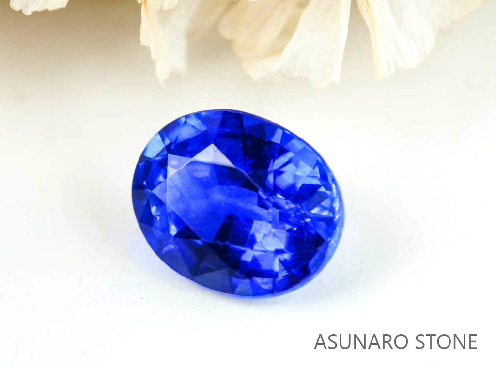 コーンフラワーブルーサファイア 　オーバルカット スリランカ産　0.55ct　AIGS鑑別書付【230120-1362】
