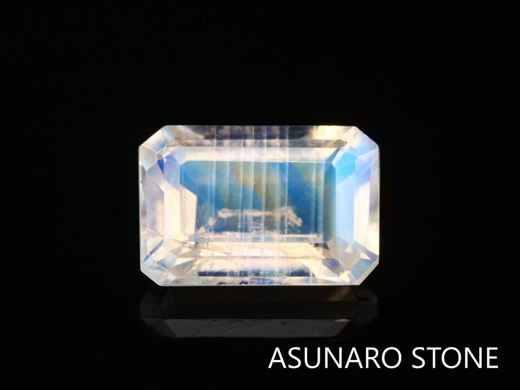 アンデシンラブラドライト  エメラルドカット　インド産　　0.56ct【230125-1352】