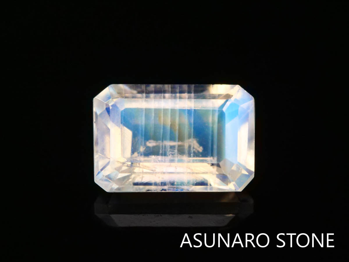 アンデシンラブラドライト  エメラルドカット　インド産　　0.56ct【230125-1352】