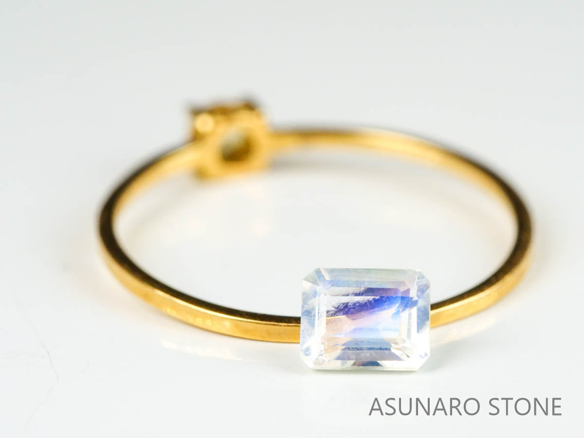 アンデシンラブラドライト  エメラルドカット　インド産　　0.41ct【230125-1355】