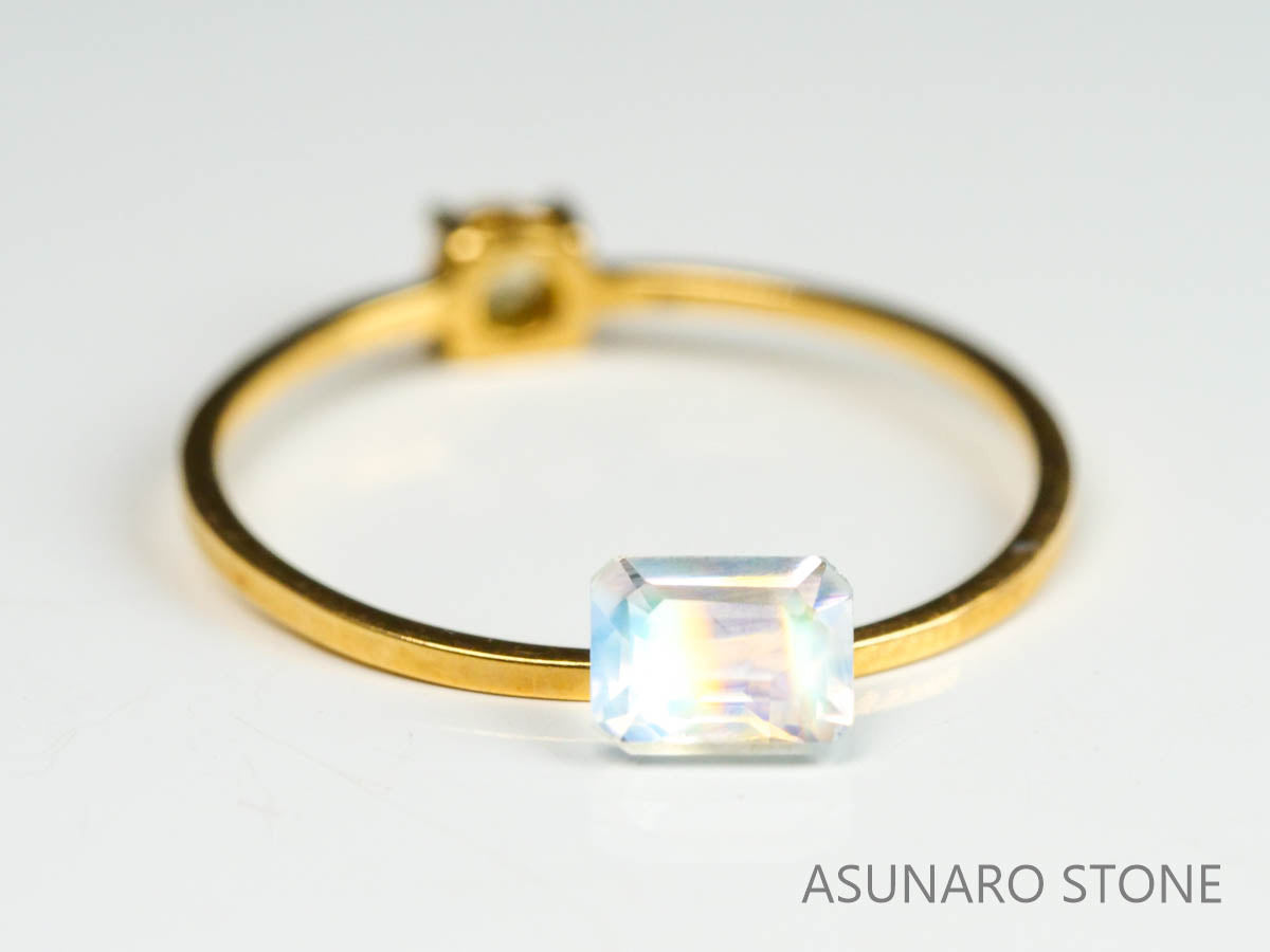 アンデシンラブラドライト  エメラルドカット　インド産　　0.41ct【230125-1359】