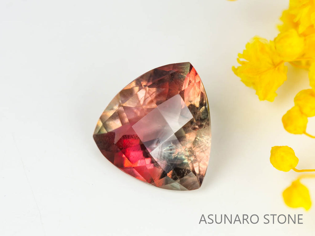 オレゴンサンストーン　トリリアントカット　アメリカ産 　2.91ct【230210-1441】