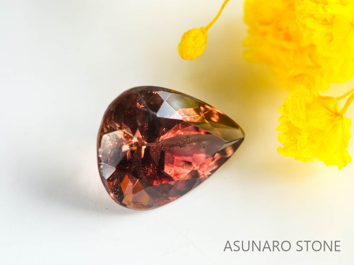 オレゴンサンストーン　ペアシェイプ　アメリカ産 　1.54ct【230210-1445】