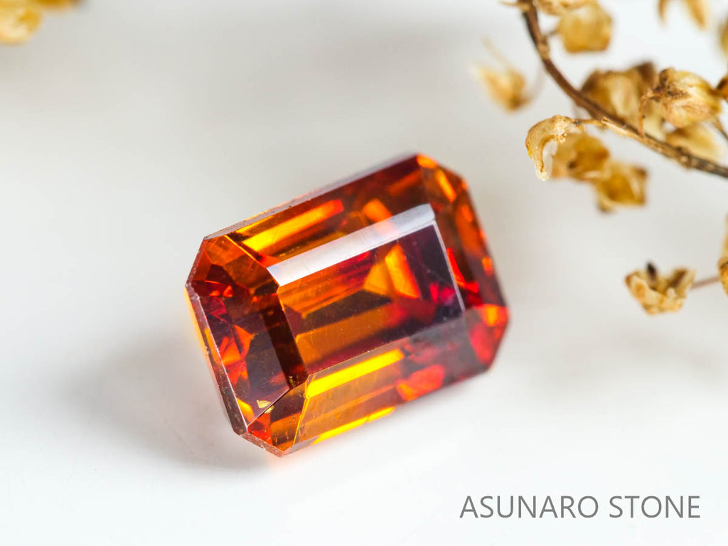 スファレライト　エメラルドカット　スペイン産 　1.75ct【230210-1448】