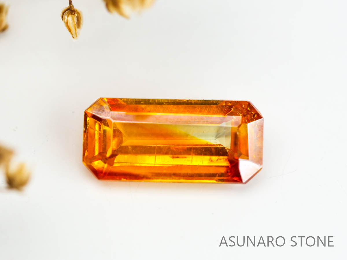 スファレライト　エメラルドカット　スペイン産 　0.98ct【230210-1450】