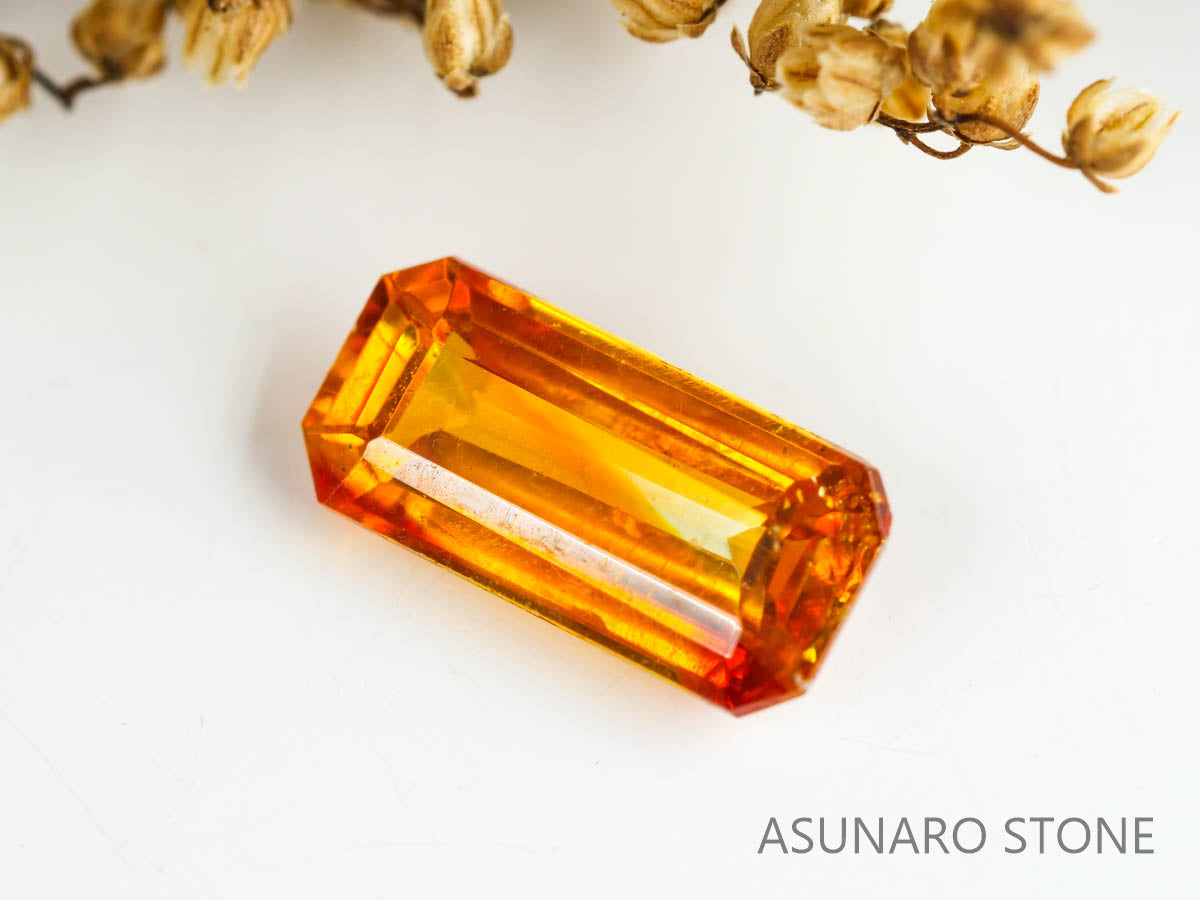 スファレライト　エメラルドカット　スペイン産 　0.98ct【230210-1450】