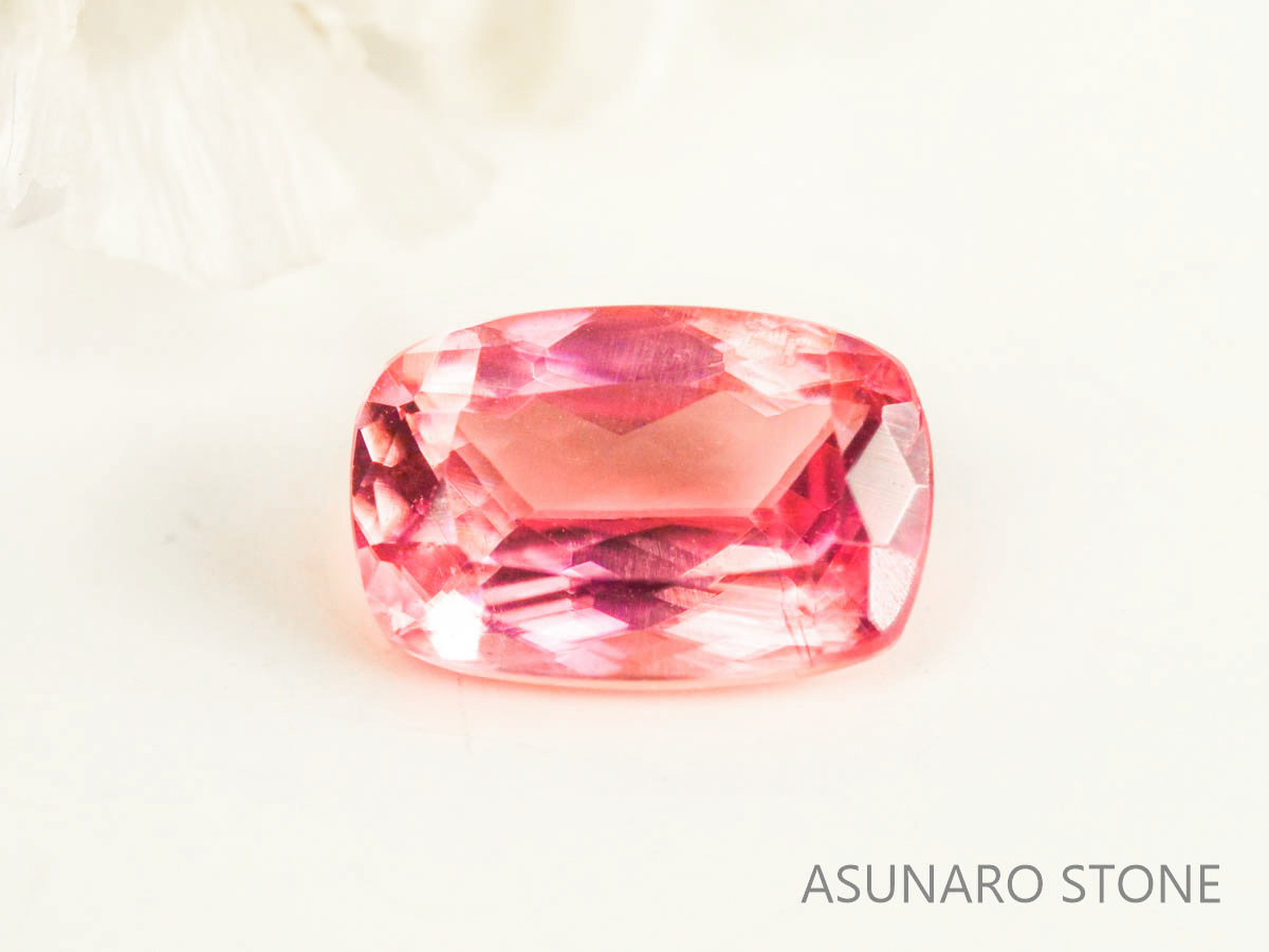 ロードクロサイト クッションカット　アメリカ・スイートホーム産　0.54ct　【230217-1463】