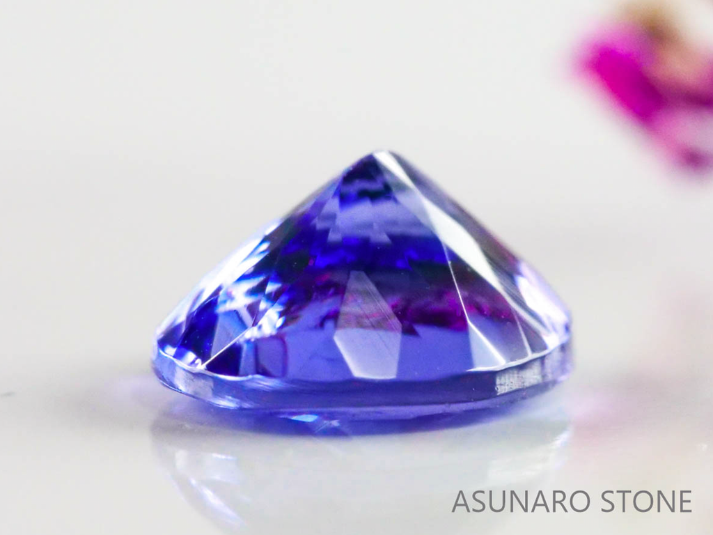 タンザナイト  オーバルカット　タンザニア産　　1.04ct【230217-1468】