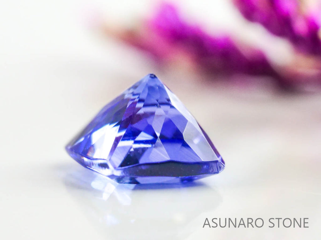 タンザナイト　クッションカット　タンザニア産　　1.14ct【230217-1471】