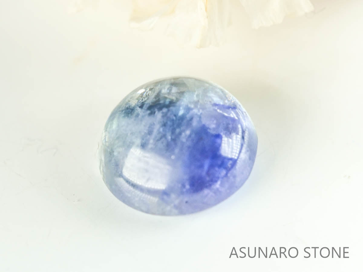 バイカラーゾイサイト（タンザナイト）  カボション　タンザニア産　　1.03ct【230215-1497】