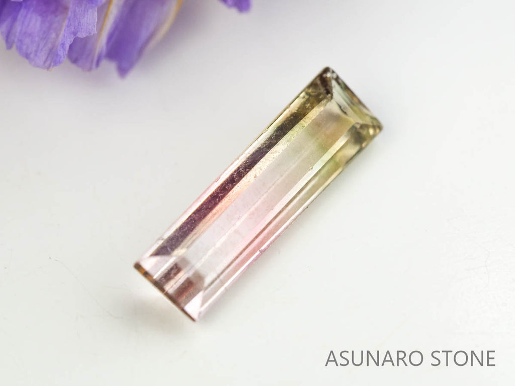 パーティーカラードトルマリン　スクエアカット　ブラジル産　　0.95ct【230313-1626】