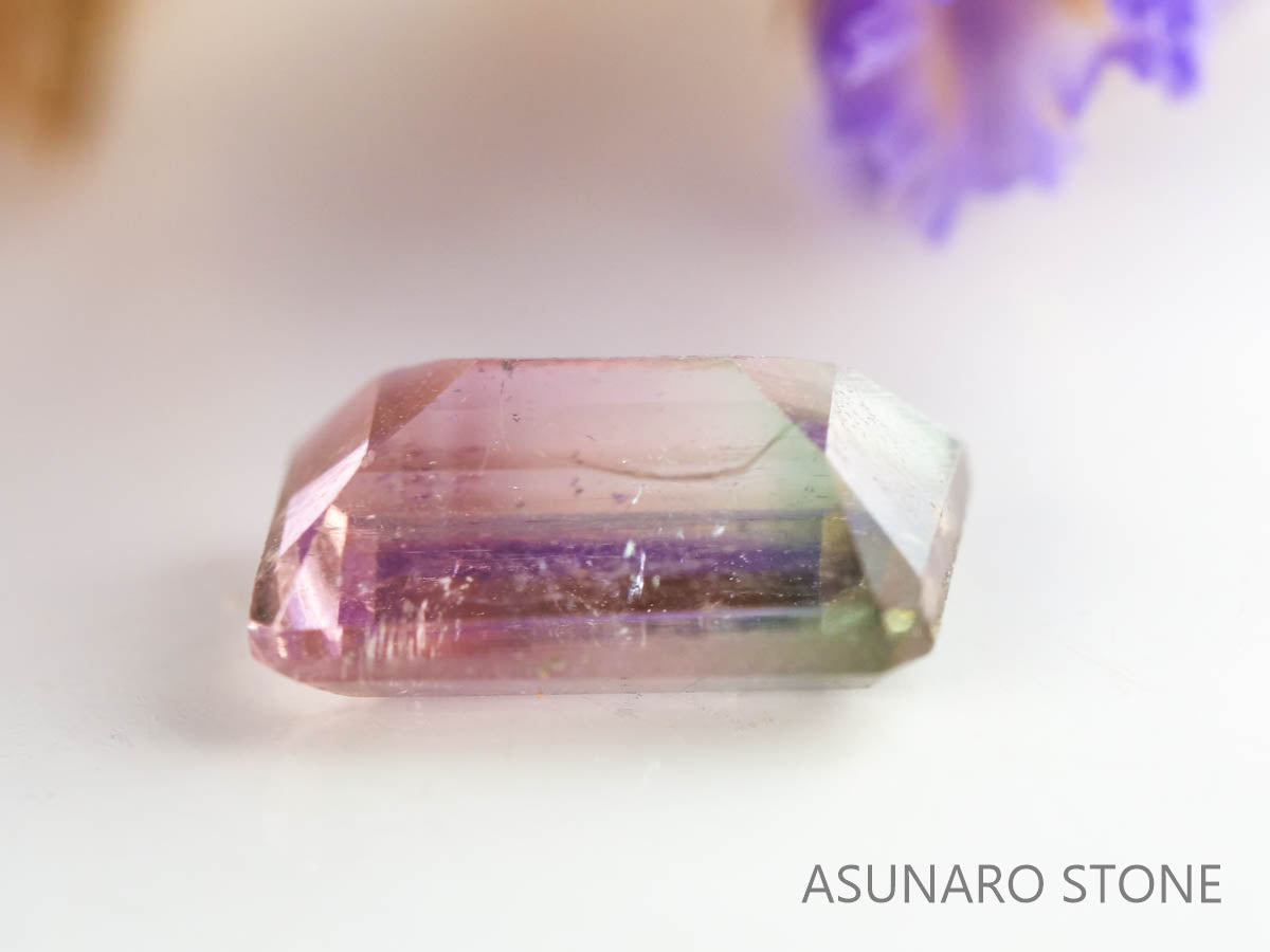 バイカラートルマリン　エメラルドカット　ルワンダ産　　0.55ct【230313-1627】