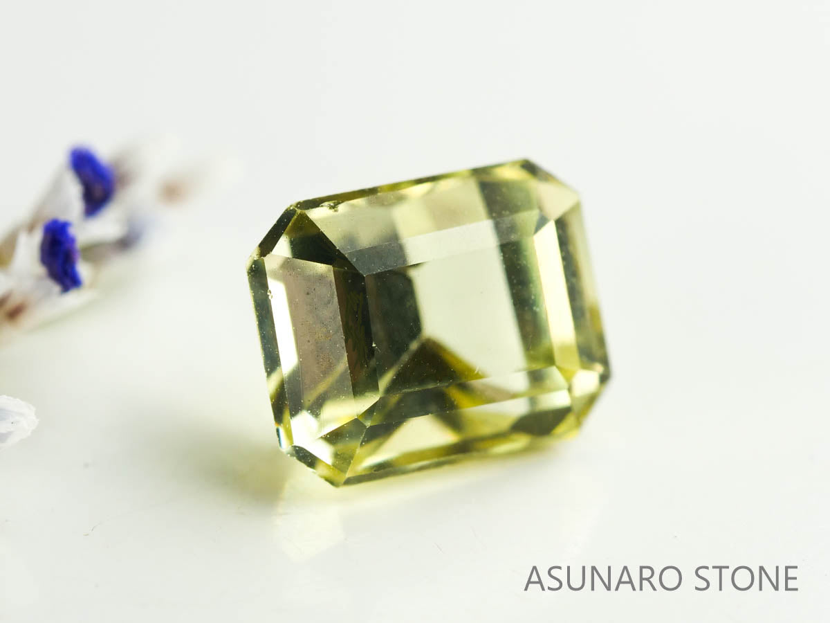 シャンパンカラートルマリン　エメラルドカット　ルワンダ産　　1.28ct【230313-1628】