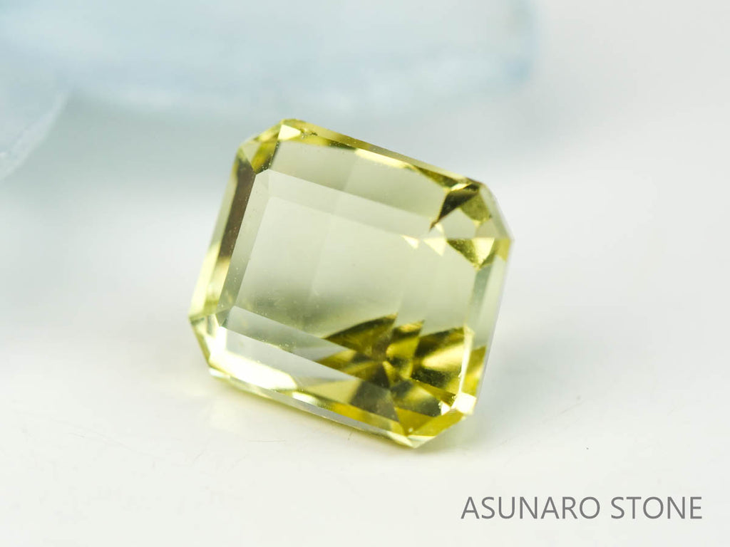 シャンパンカラートルマリン　エメラルドカット　ルワンダ産　　1.28ct【230313-1628】