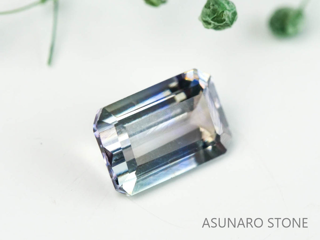 パーティーカラーゾイサイト（タンザナイト）  エメラルドカット　タンザニア産　　0.84ct【230220-1476】