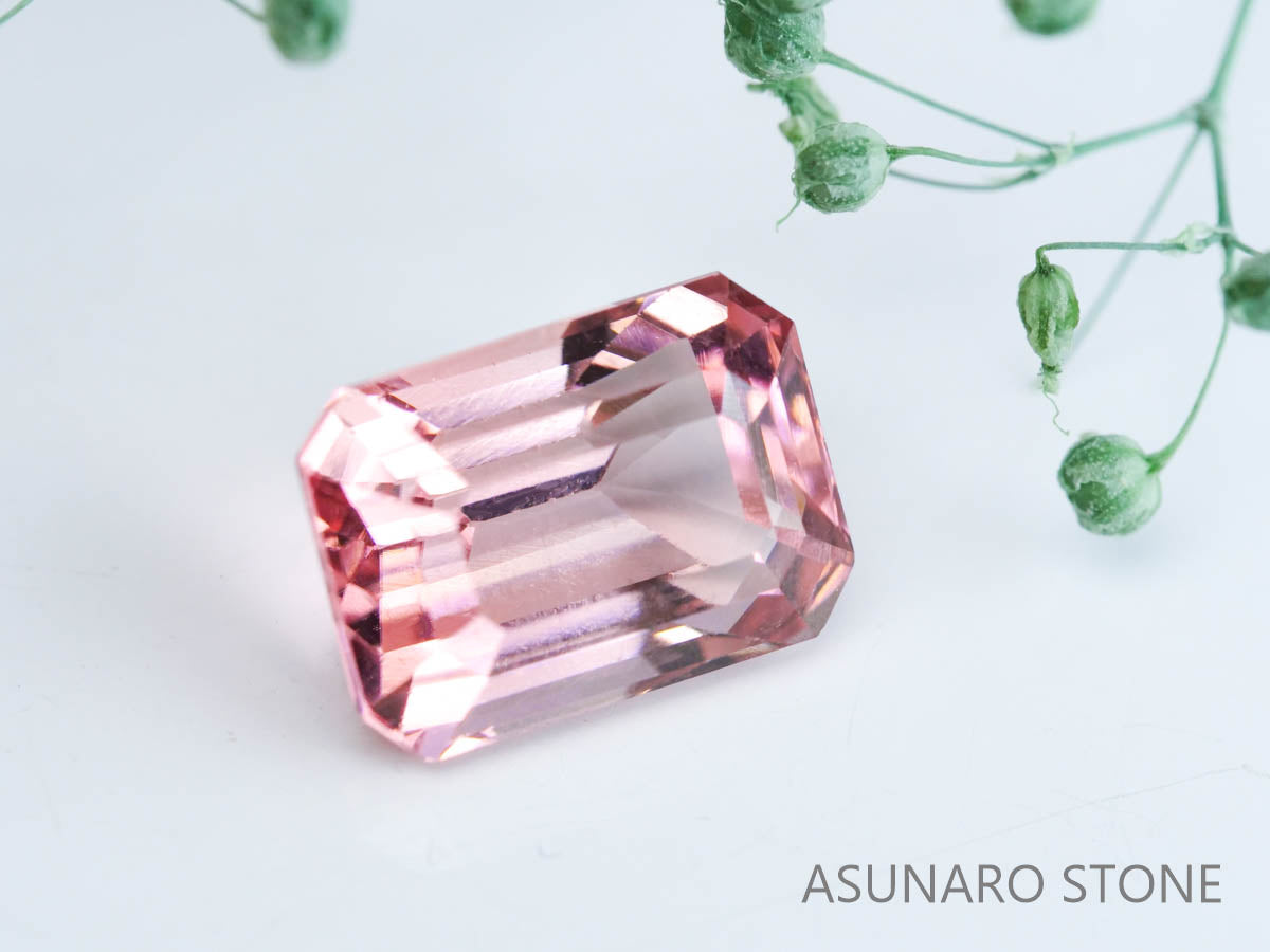 ピンクトルマリン エメラルドカット アフガニスタン産 2.75ct【230220
