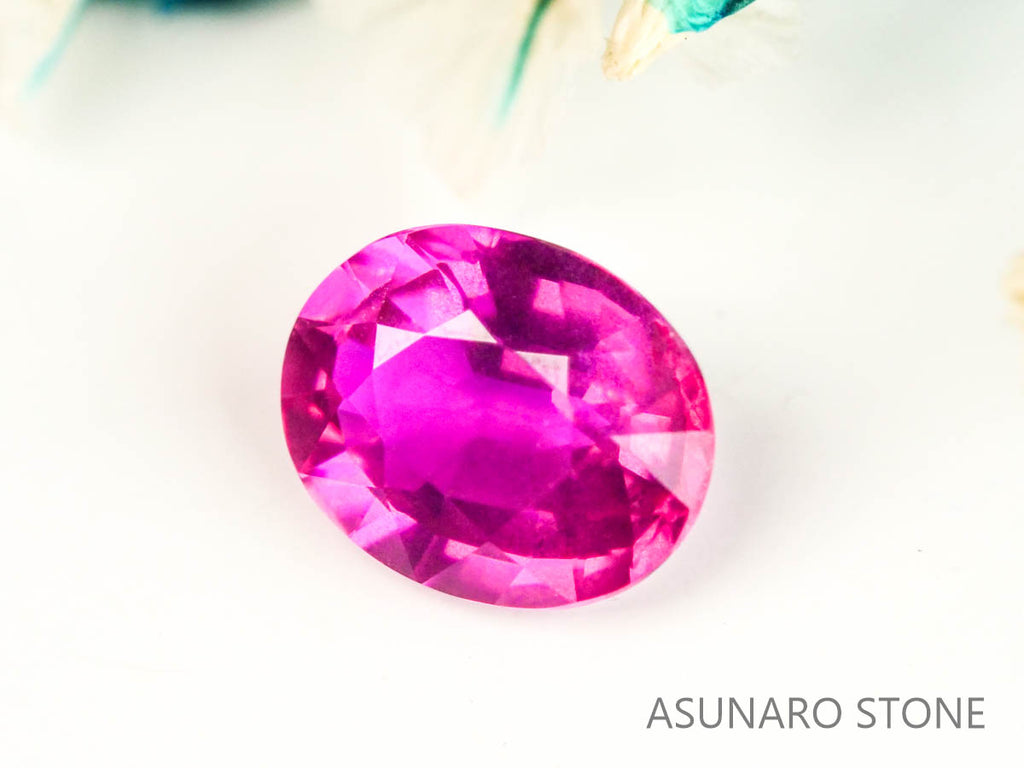 ピジョンブラッドルビー　オーバルカット　 タイ産　0.31ct　鑑別書付き   【230220-1507】