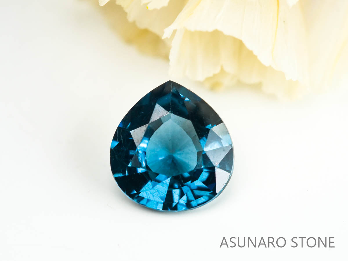 ブルースピネル ペアシェイプ スリランカ産 0.48ct 【220926-1511