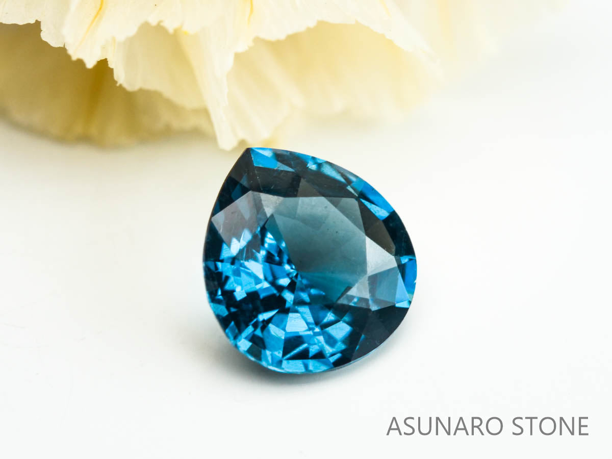 ブルースピネル 　ペアシェイプ　スリランカ産　0.48ct　【220926-1511】