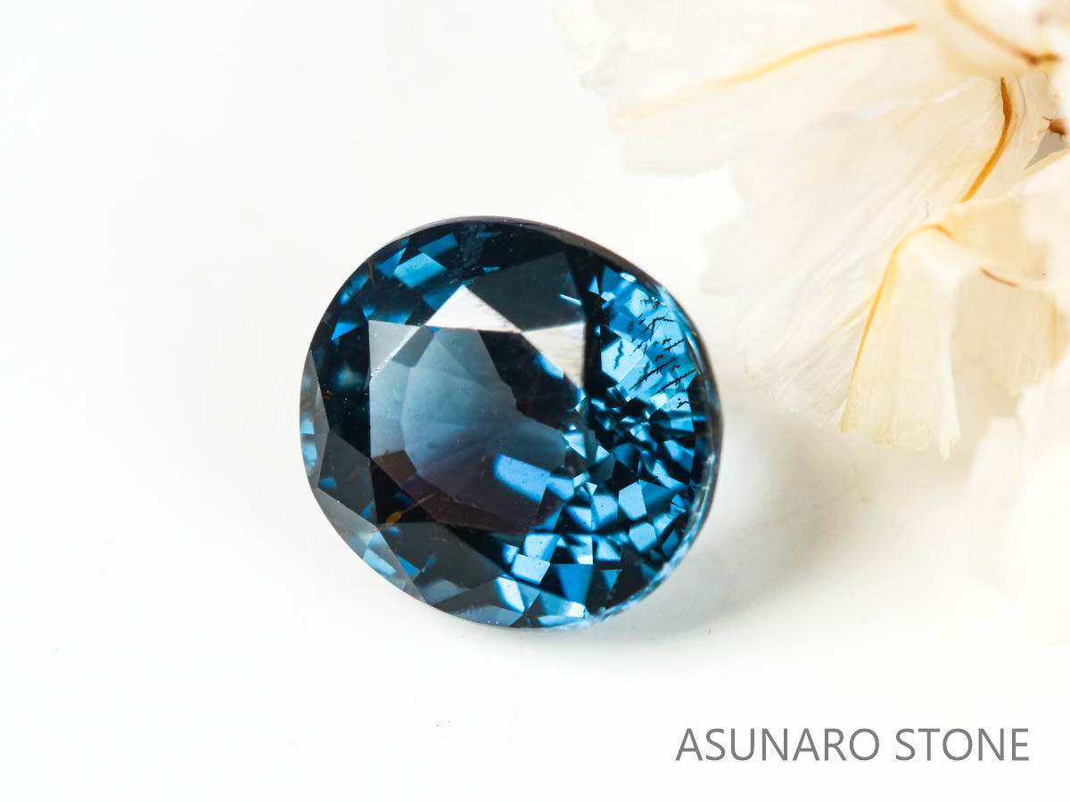 ブルースピネル 　オーバルカット　スリランカ産　1.15ct　【220926-1513】