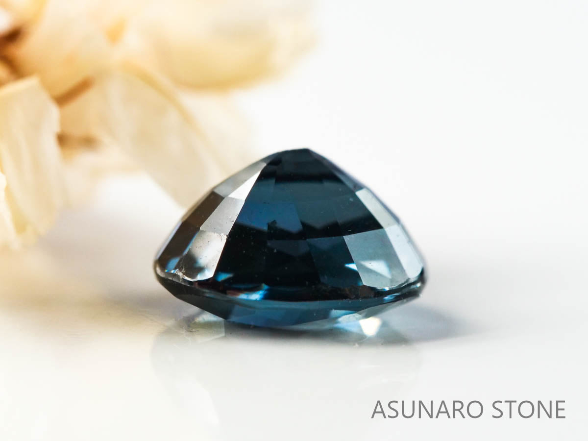ブルースピネル オーバルカット スリランカ産 1.15ct 【220926-1513