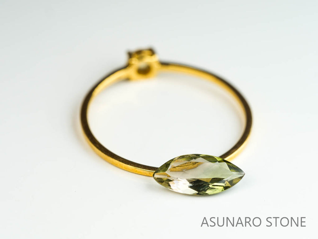 バイカラートルマリン　マーキスカット　ブラジル産　0.57ct【230313-1637】